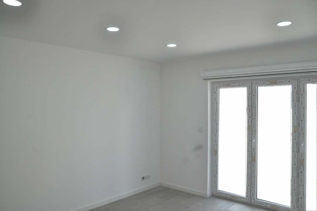 Moradia T4 para Venda em Atouguia da Baleia Foto 11