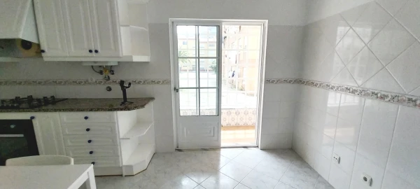 Apartamento T3 para Venda em Peniche