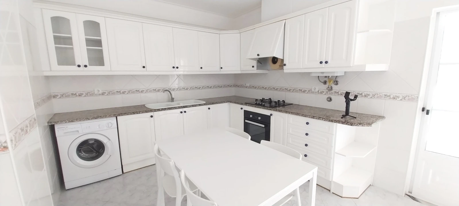 Apartamento T3 para Venda em Peniche Foto 1