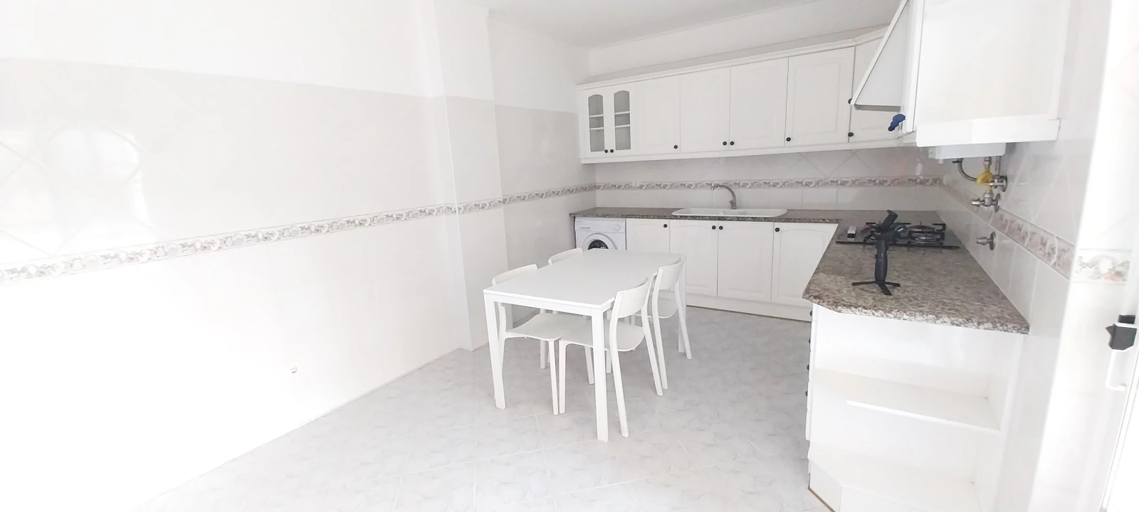 Apartamento T3 para Venda em Peniche Foto 2