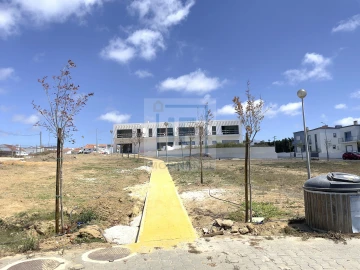 Loja para Venda em Atouguia da Baleia