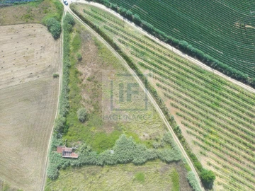 Terreno para Venda em Serra D'El-Rei