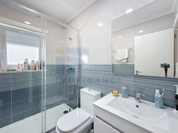 Moradia T6 para Venda em Atouguia da Baleia