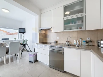 Moradia T6 para Venda em Atouguia da Baleia