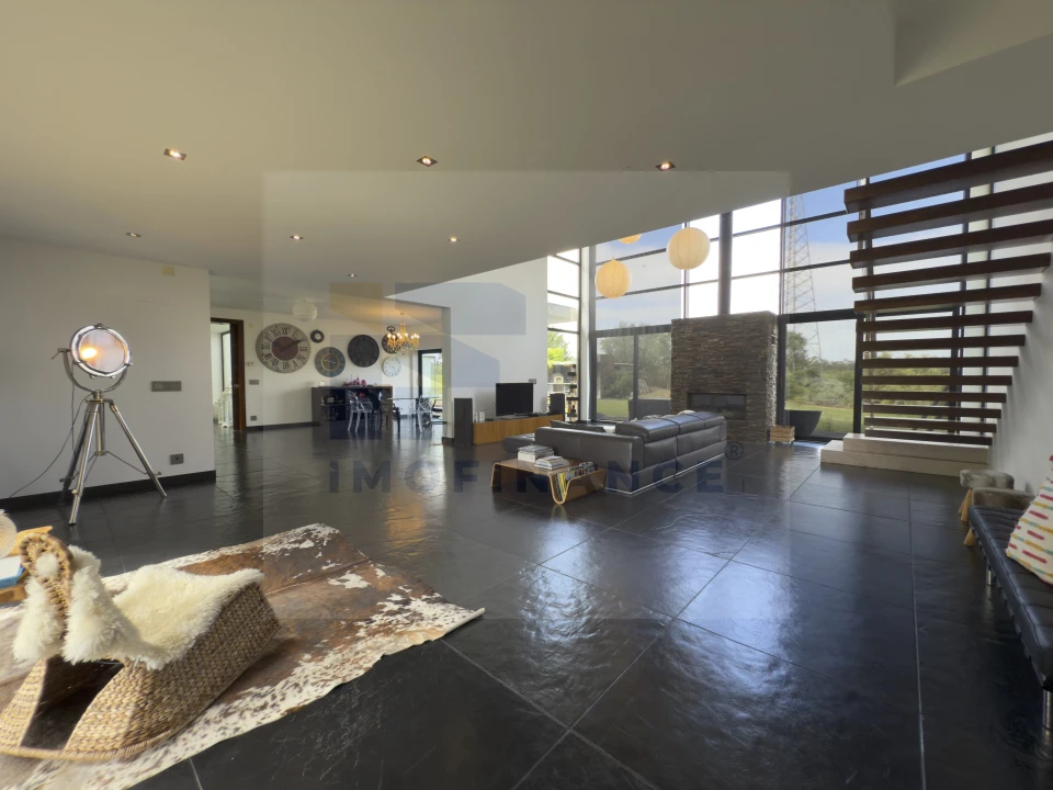 Moradia T7 para Venda em Atouguia da Baleia Foto 3