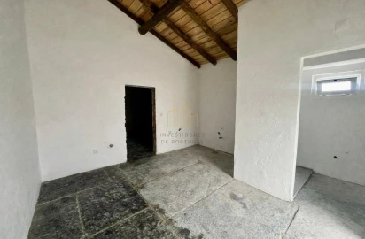 Moradia T1 para Venda em Capelins (Santo Antonio)