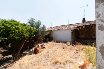 Moradia T3 para Venda em Terena (São Pedro)