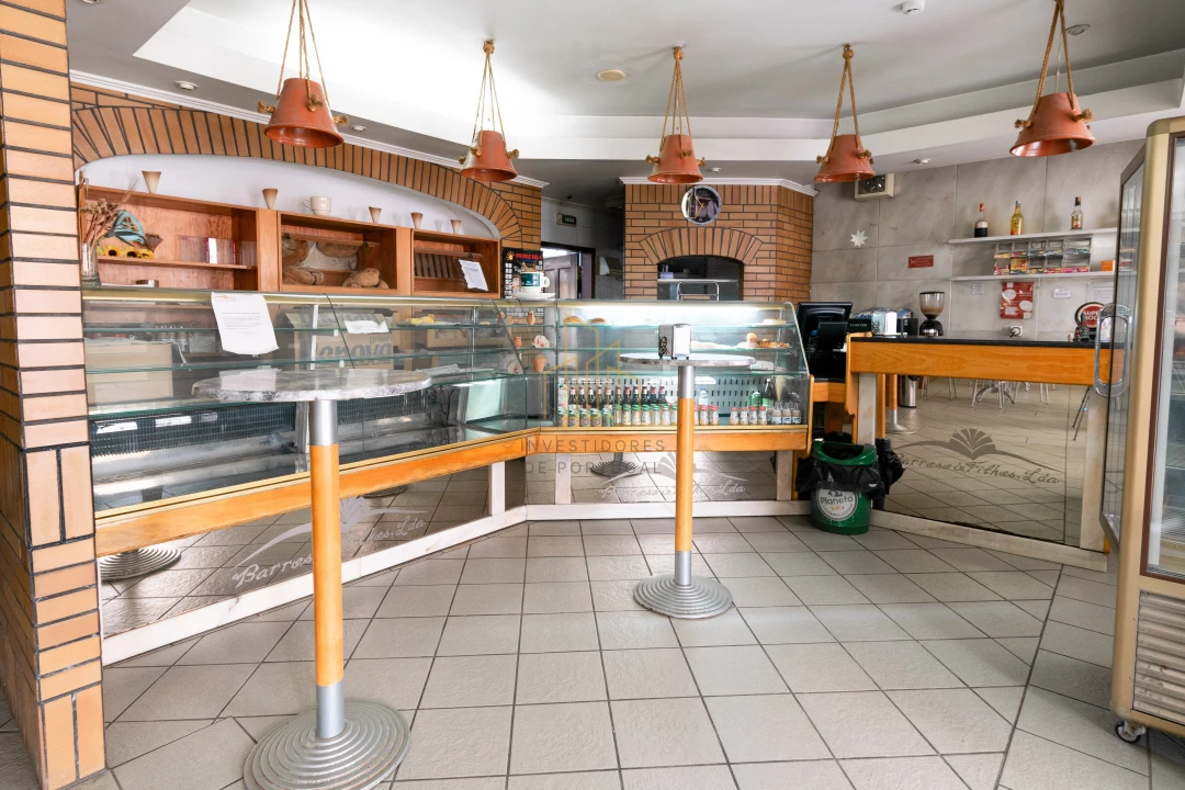 Negócio para Venda em Redondo Foto 2