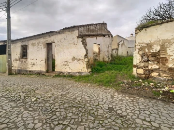 Moradia T0 para Venda em Corval