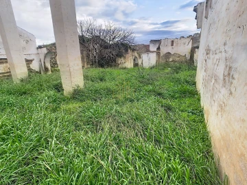 Moradia T0 para Venda em Corval