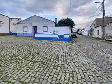 Moradia T0 para Venda em Corval