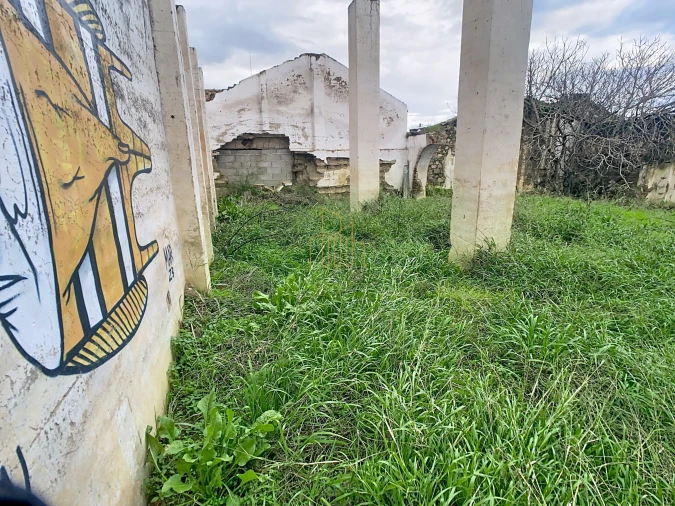 Moradia T0 para Venda em Corval Foto 9