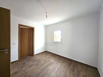 Moradia T3 para Venda em Santiago Maior