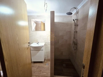 Moradia T3 para Venda em Santiago Maior