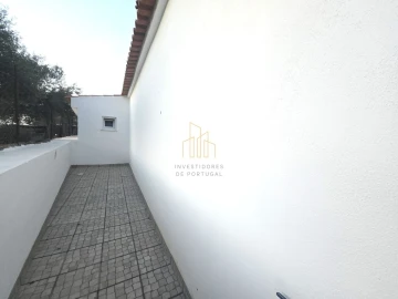 Moradia T3 para Venda em Santiago Maior