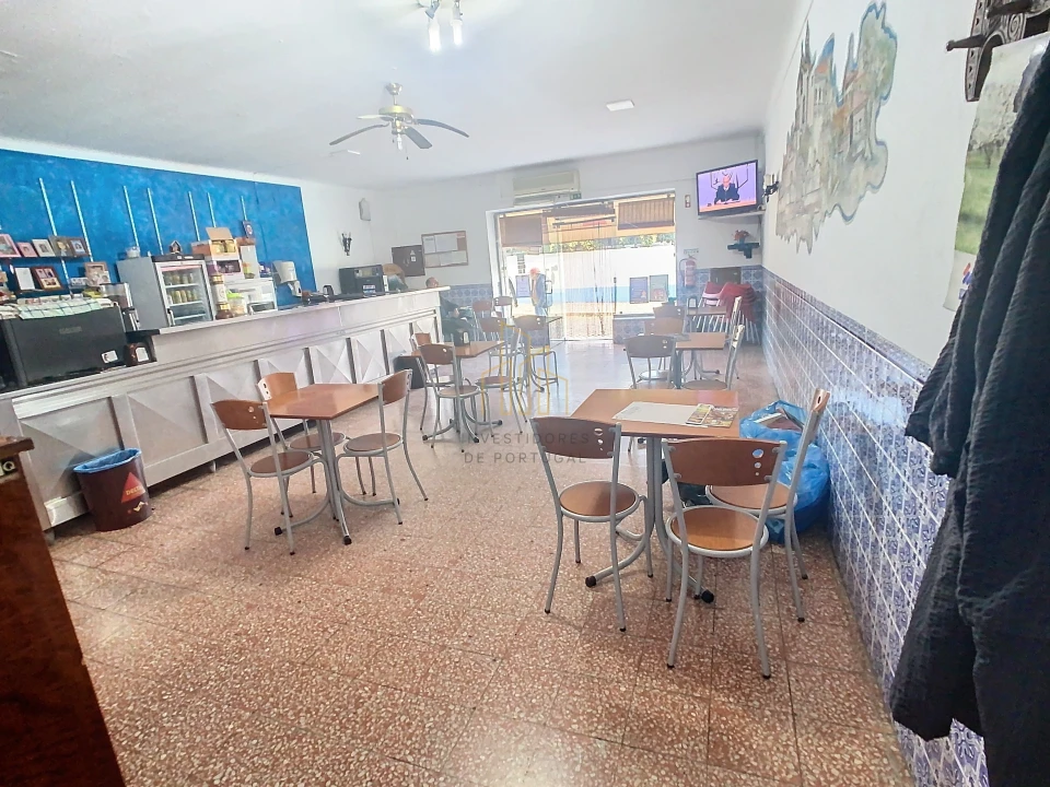 Negócio para Venda em Bencatel Foto 15