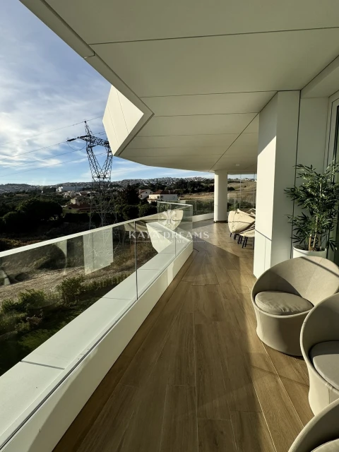 Apartamento T5 para Venda em Pontinha e Famões