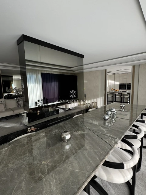 Apartamento T5 para Venda em Pontinha e Famões