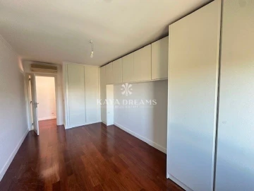 Apartamento T6 para Venda em Odivelas