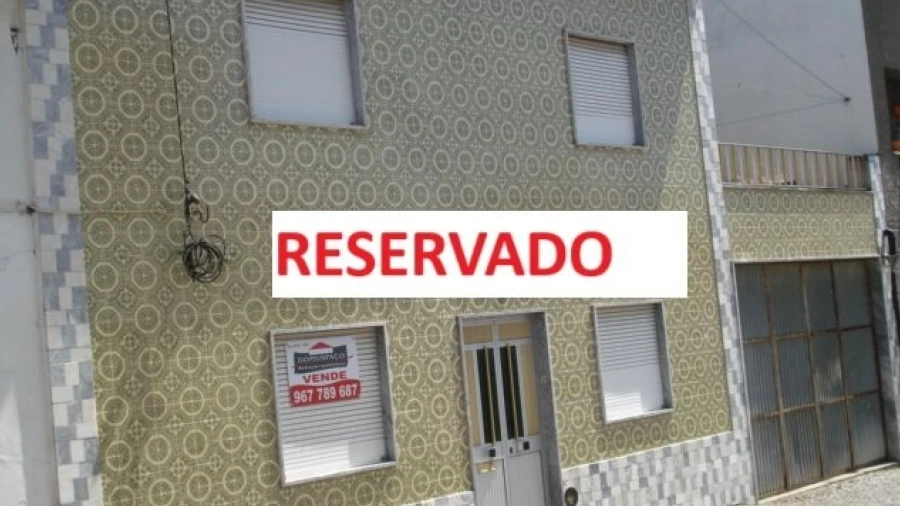 Moradia T3 para Venda em Tolosa