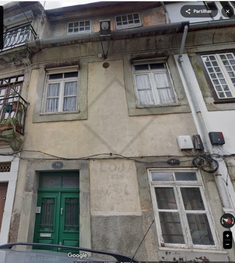 Moradia T6 para Venda em Cedofeita, Santo Ildefonso, Sé, Miragaia, São Nicolau e Vitória