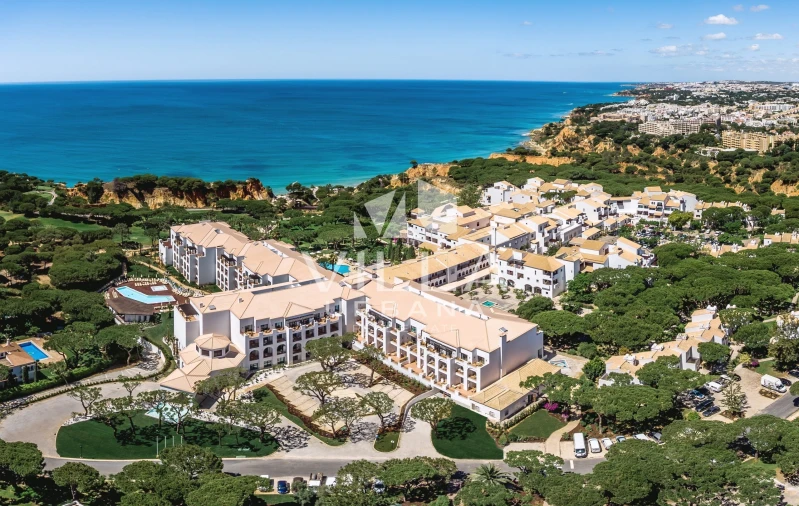 Apartamento T3 para Venda em Albufeira e Olhos de Água Foto 2