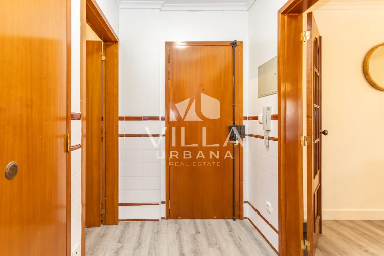 Apartamento T3 para Venda em Caparica e Trafaria Foto 12