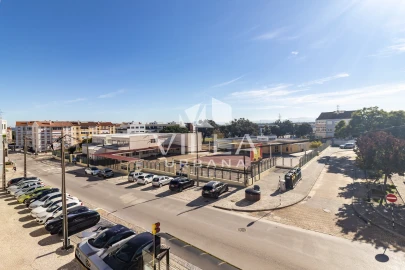 Apartamento T3 para Venda em Seixal, Arrentela e Aldeia de Paio Pires