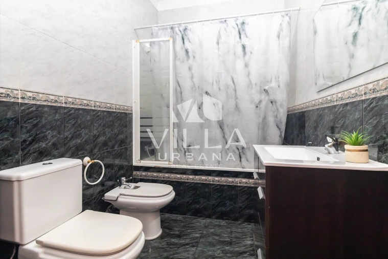 Apartamento T3 para Venda em Seixal, Arrentela e Aldeia de Paio Pires Foto 12