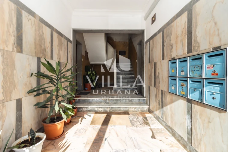 Apartamento T3 para Venda em Seixal, Arrentela e Aldeia de Paio Pires Foto 2