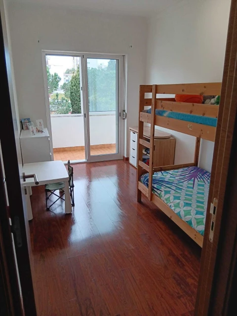 Apartamento T3 para Venda em Laranjeiro e Feijó