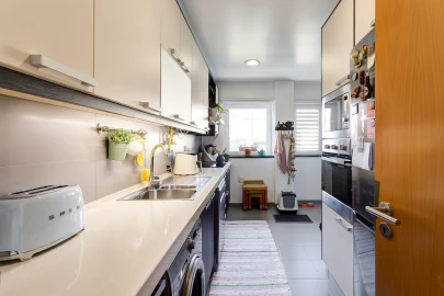 Apartamento T3 para Venda em Algueirão-Mem Martins