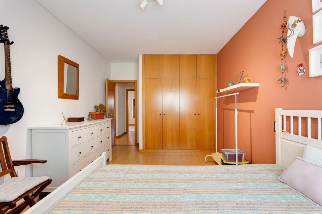 Apartamento T3 para Venda em Algueirão-Mem Martins Foto 16