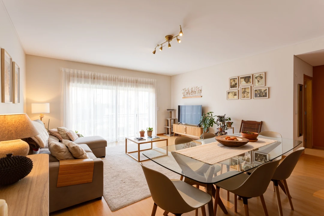 Apartamento T3 para Venda em Algueirão-Mem Martins Foto 3