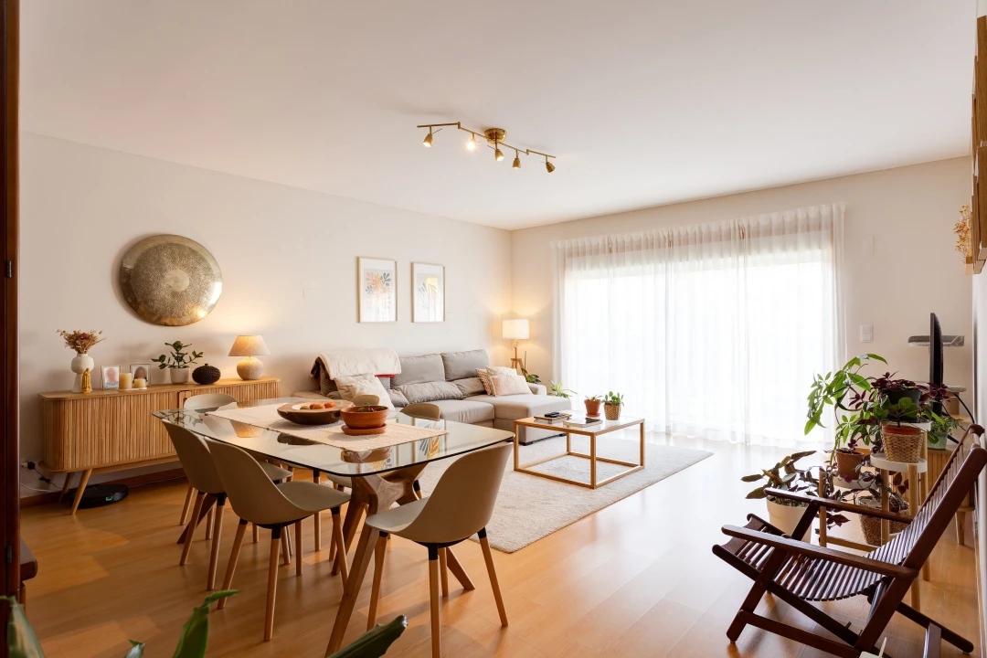 Apartamento T3 para Venda em Algueirão-Mem Martins Foto 2