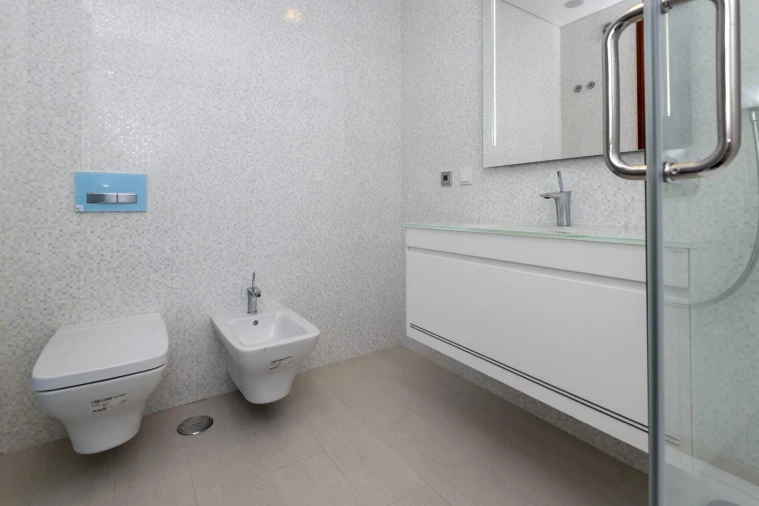 Moradia T5 para Venda em Carcavelos e Parede Foto 9