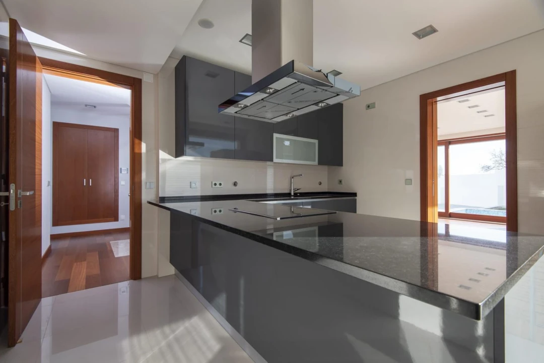 Moradia T5 para Venda em Carcavelos e Parede Foto 15