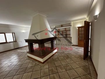 Moradia T0 para Venda em Sesimbra (Castelo)