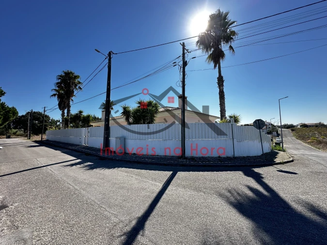 Moradia T0 para Venda em Sesimbra (Castelo) Foto 3