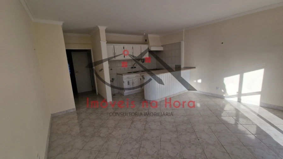 Apartamento T1 para Venda em São João das Lampas e Terrugem Foto 7