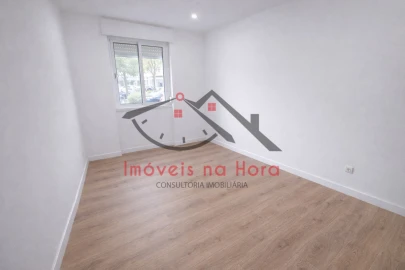 Apartamento T3 para Venda em Falagueira-Venda Nova
