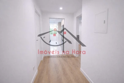 Apartamento T3 para Venda em Falagueira-Venda Nova