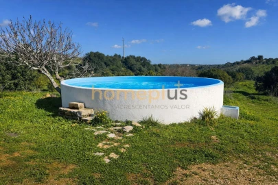 Quinta T3 para Venda em Quelfes