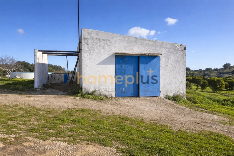 Quinta T3 para Venda em Quelfes Foto 12