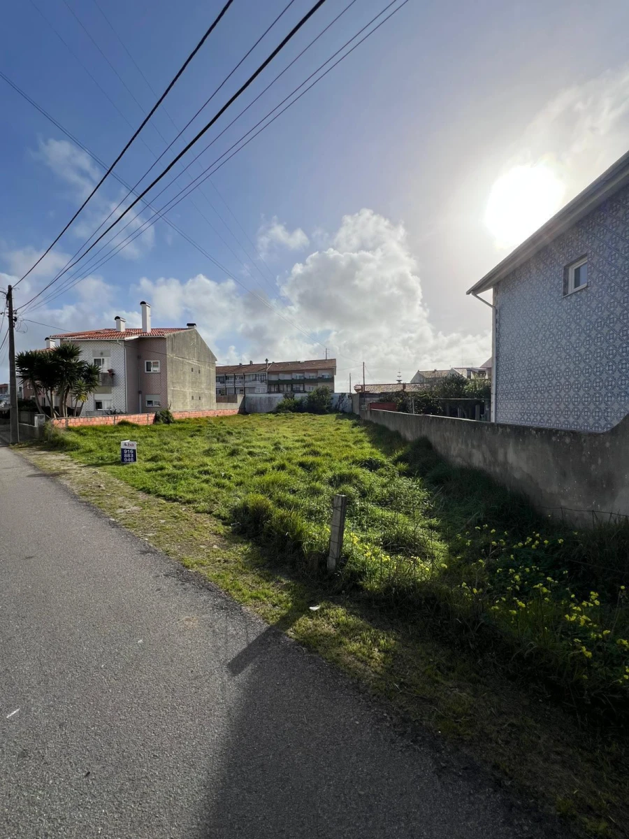 Terreno para Venda em Gafanha da Nazaré Foto 4