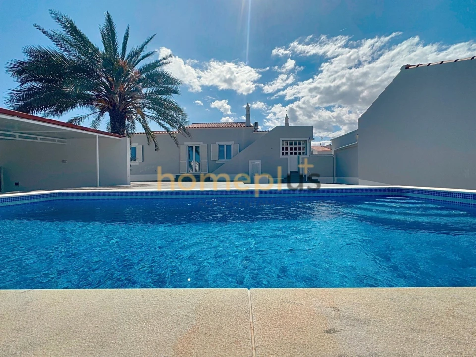 Moradia T5 para Venda em Vila Nova de Cacela Foto 2