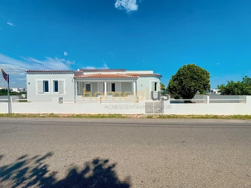 Moradia T5 para Venda em Vila Nova de Cacela
