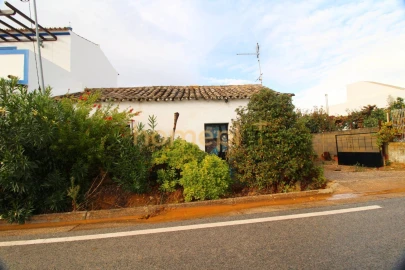 Moradia T1 para Venda em Luz de Tavira e Santo Estêvão