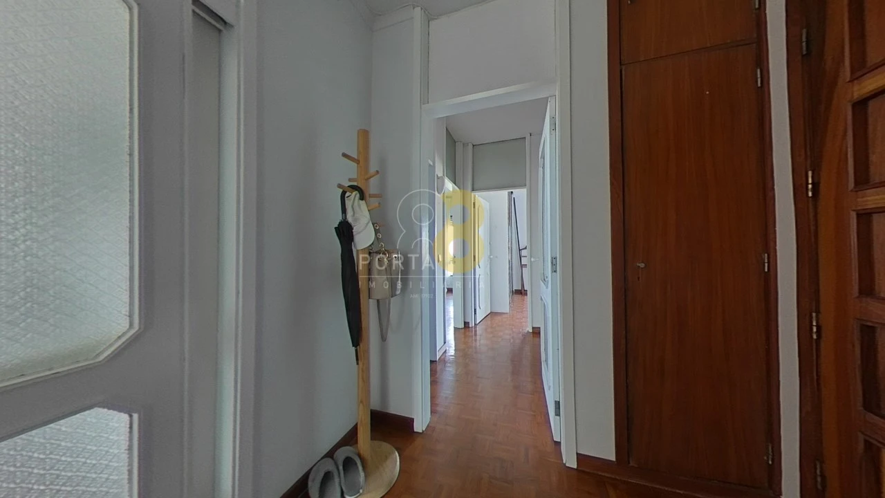 Apartamento T3 para Venda em Cedofeita, Santo Ildefonso, Sé, Miragaia, São Nicolau e Vitória Foto 24