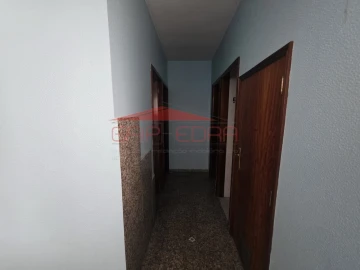 Loja para Venda em Candoso Santiago e Mascotelos